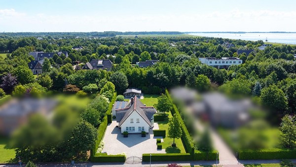 Foto - Te koop: Loetbos 5, 1358 EE Almere